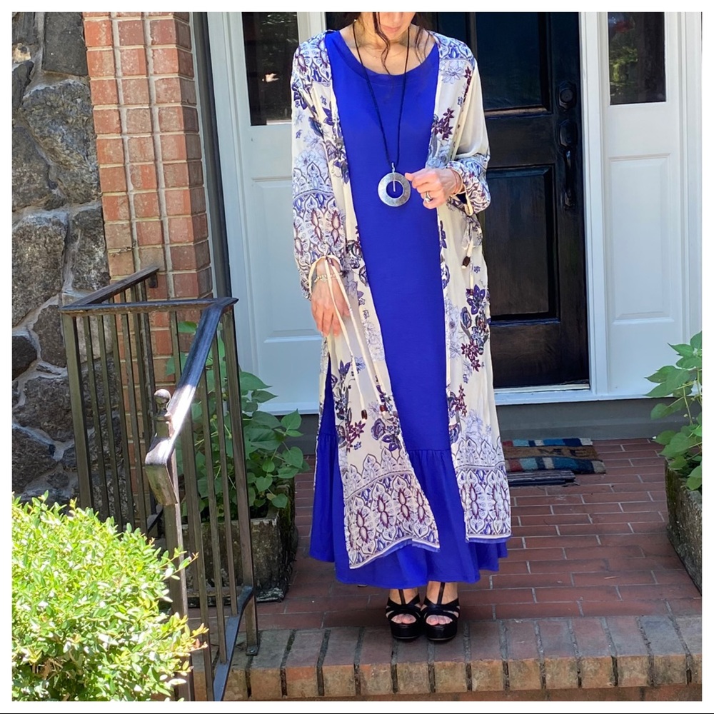 GORGEOUS LONG FLORAL PRINT KIMONO - Picture 3 of 10